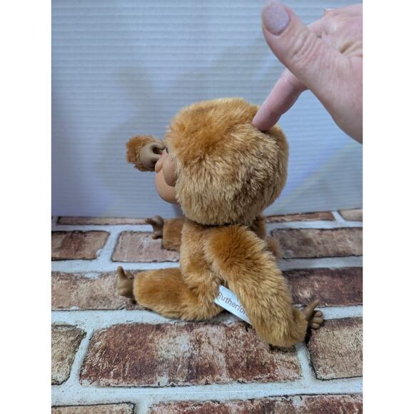 Russ Rutherford III 11" Sucks Thumb & Toes Picks Nose Plush Gorilla Vintage - Picture 5 of 9